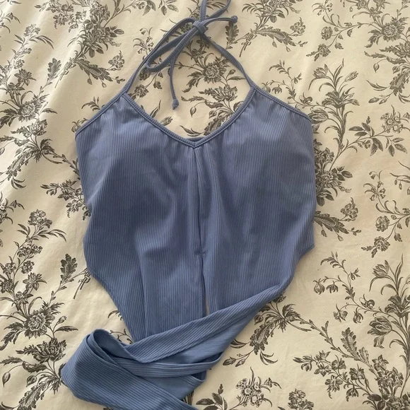 Kortni Jeane swim top - Picture 2 of 4